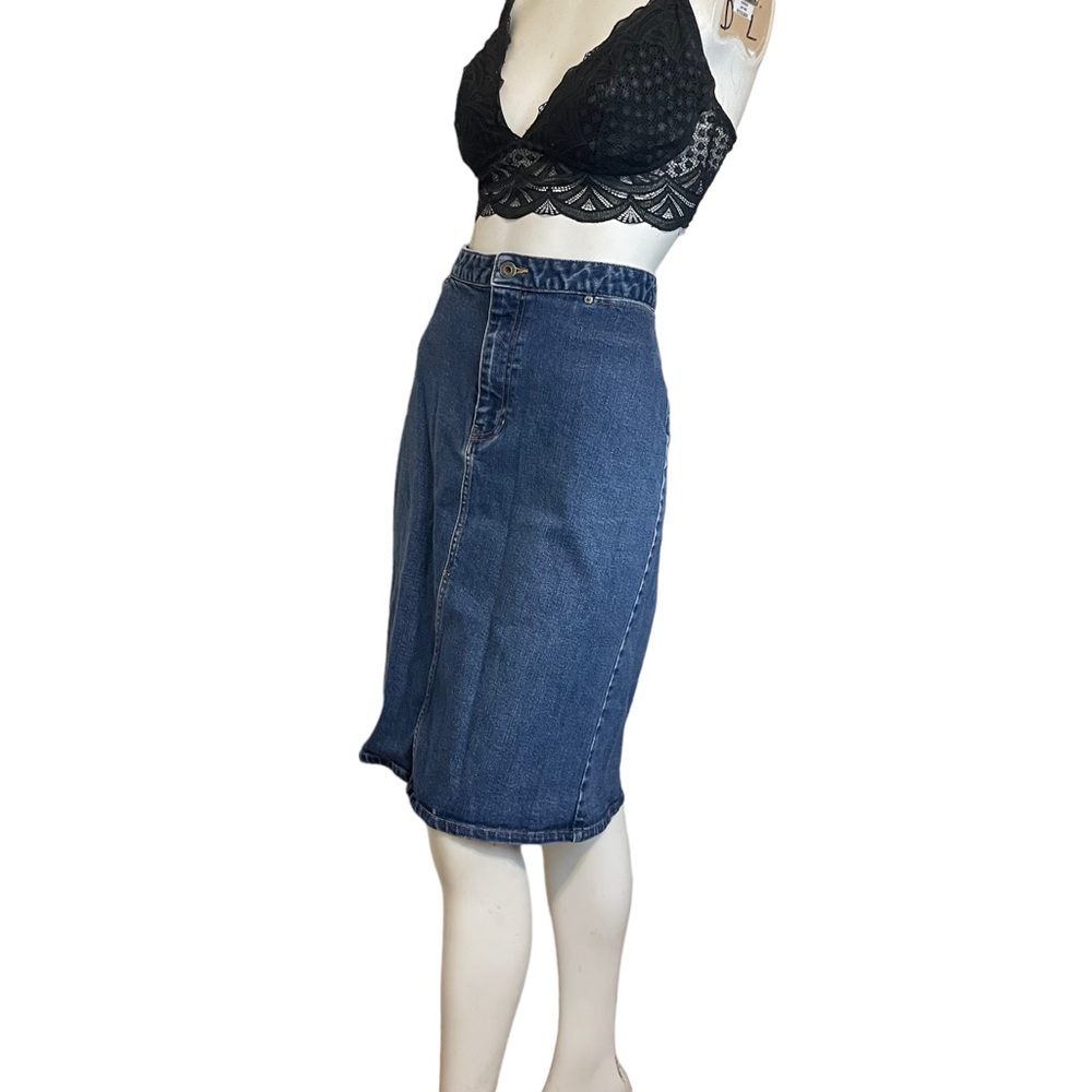 Vintage 90s Y2K GAP Medium Wash Knee Length Denim Mini Skirt Sz 14